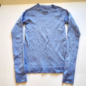 Lululemon Textured Long Sleeve Women's Pullover Size S Hydrangea Blue